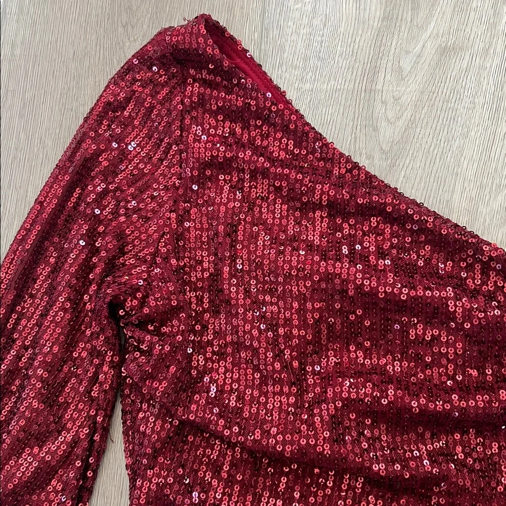 Lucy in the Sky Dark Red Elegant One-Shoulder Sequin Mini Dress Size Small - Picture 5 of 10